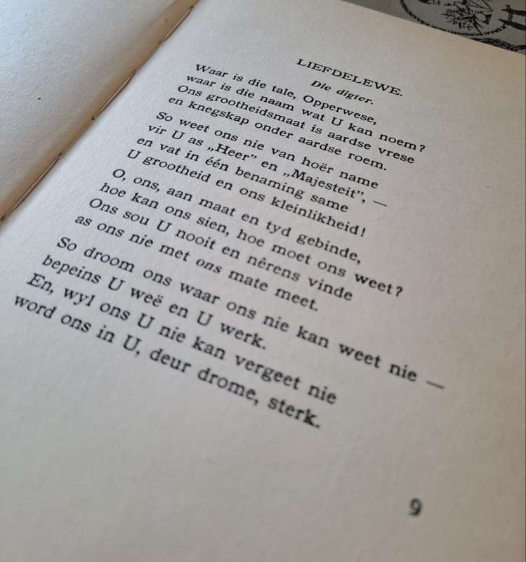 Liefdelewe - Jan F. E. Celliers (hard cover with no dj)