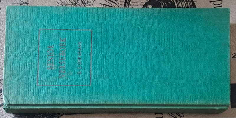 Senior Verseboek D. J. Opperman (hardcover with no dj)