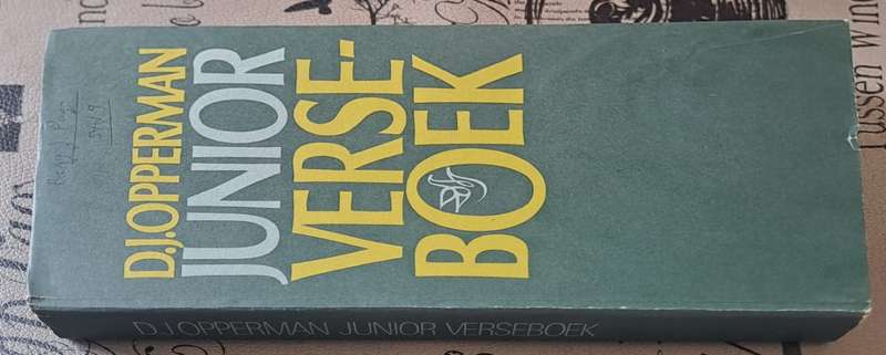 Junior verseboek D.J. Opperman (hard cover with dj)