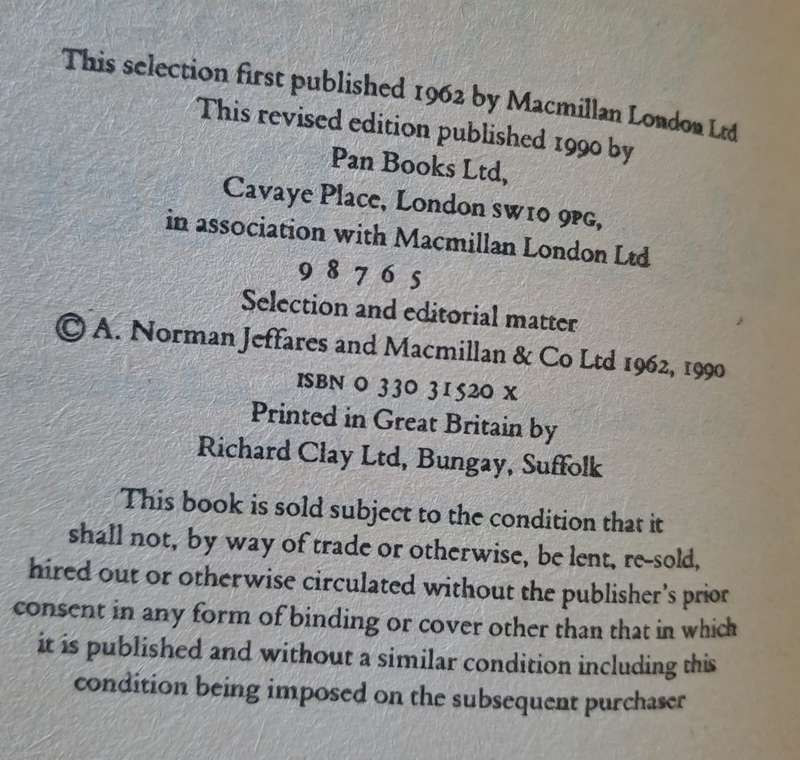 Selected Poetry - W. B. Yeats (paperback)
