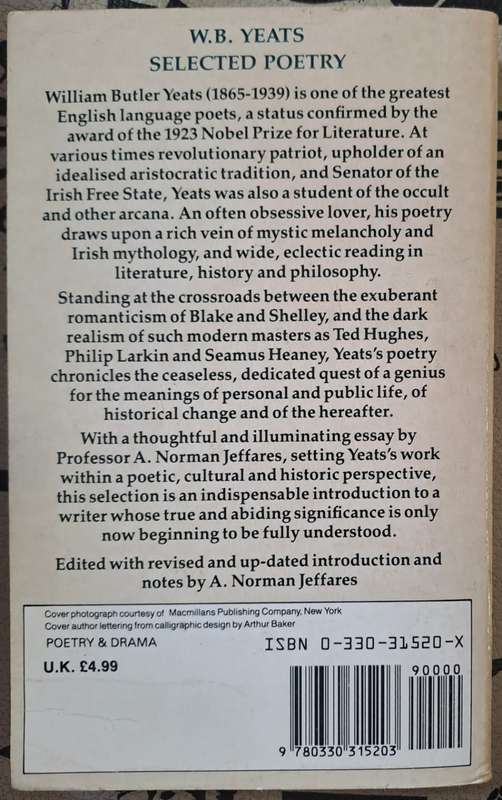 Selected Poetry - W. B. Yeats (paperback)