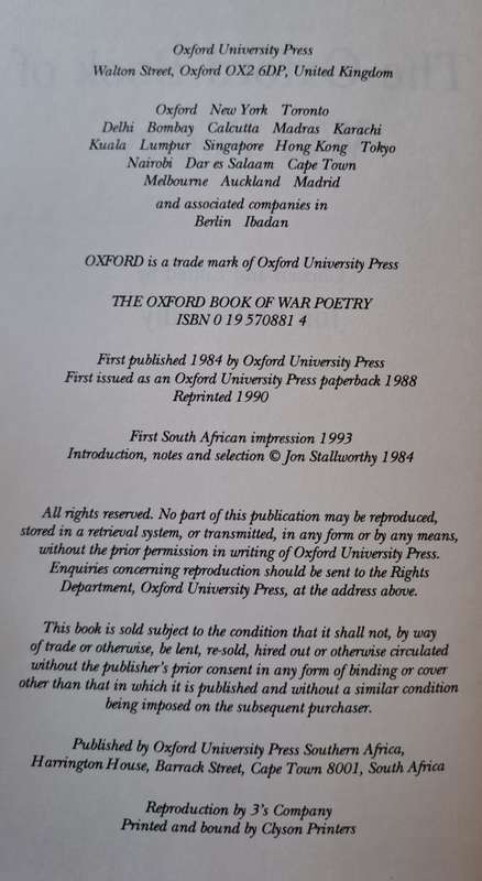 War poetry - Jon Stallworthy (paperback)