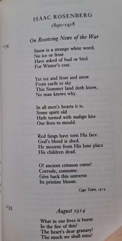 War poetry - Jon Stallworthy (paperback)