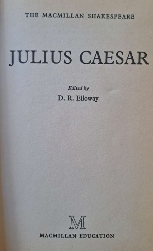 The Macmillan Shakespeare - Julius Caesar (paperback)