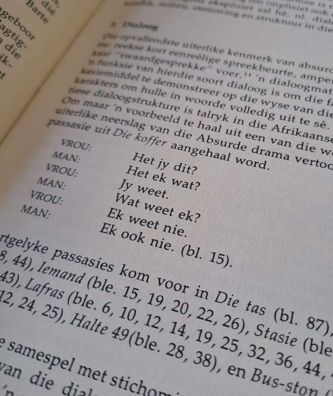 Beeld en Bedryf - JH Senekal (hard cover with no dj)