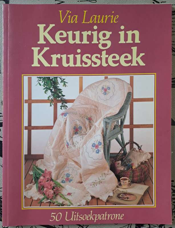 Keurig in Kruissteen - Via Laurie (paperback)