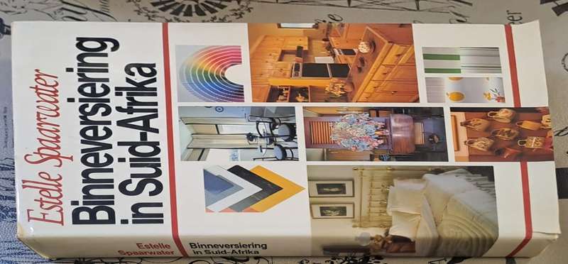 Finishing Touches - Ward Lock (paperback)