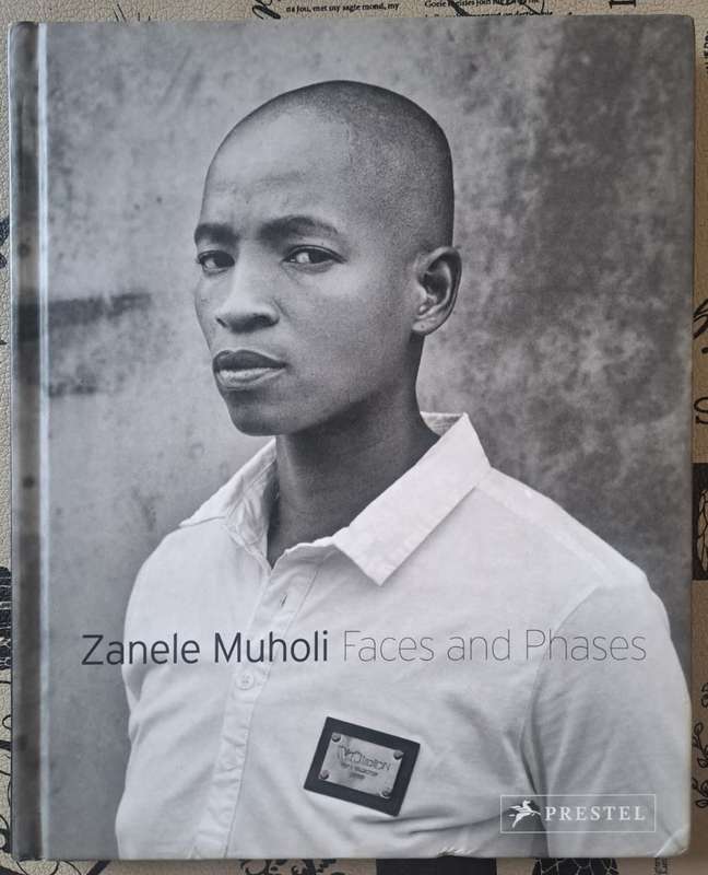 Faces and Phases - Zanele Muholi (hard cover with no dj)