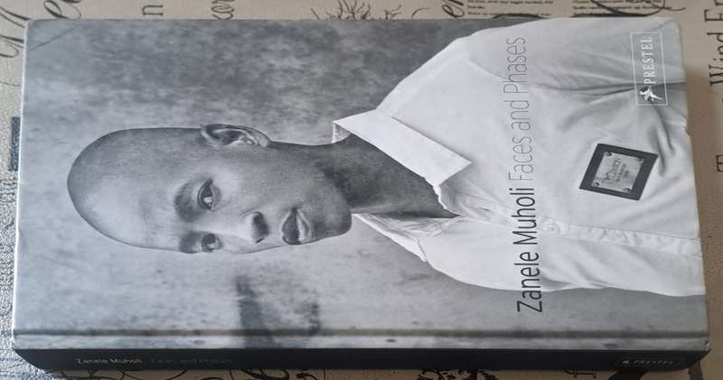 Faces and Phases - Zanele Muholi (hard cover with no dj)