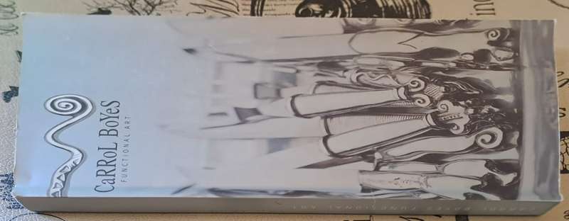 Functional art - Carrol Boyes (paperback)