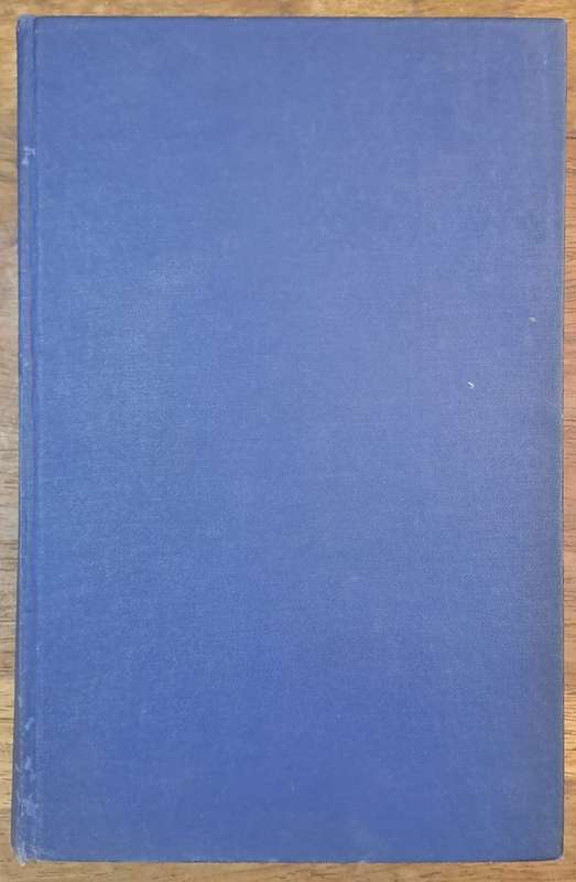 Frontiers of astronomy - Fred Hoyle (hard cover with no dj)