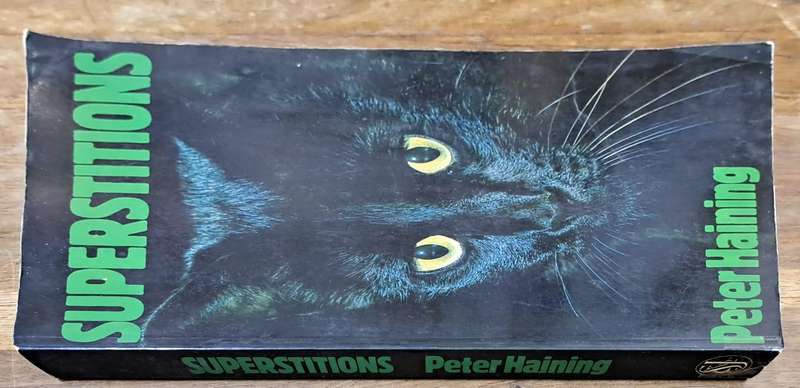 Superstitions - Peter Haining (paperback)