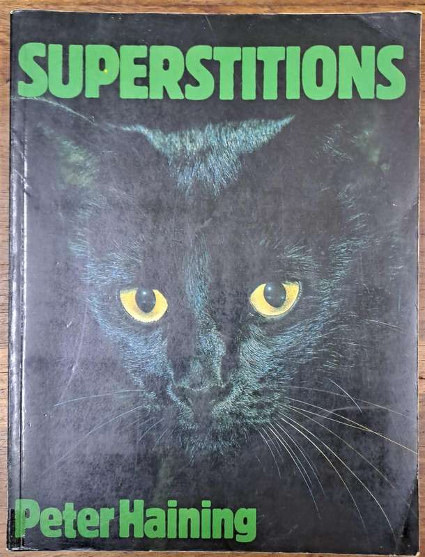 Superstitions - Peter Haining (paperback)