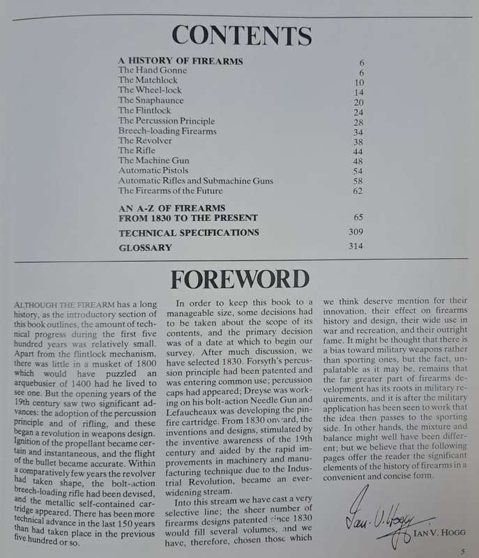 The illustrated encyclopedia of firearms - Ian V. Hogg ( Hard cover with no dj)