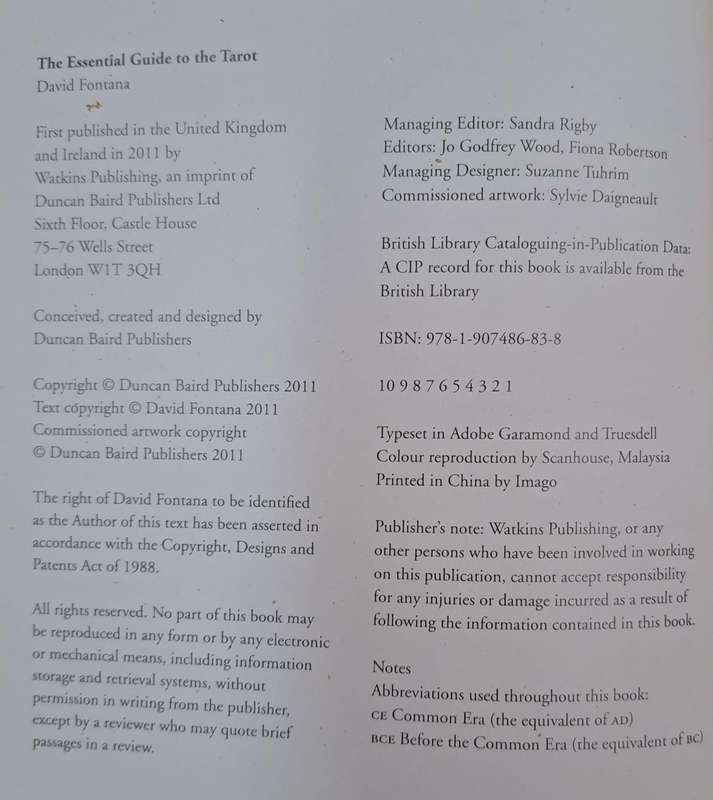 The essential guide to the tarot - David Fontana (paperback)