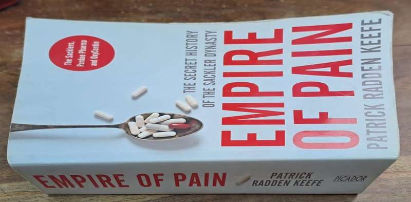 Empire of pain - Patrick Radden Keefe (paperback)
