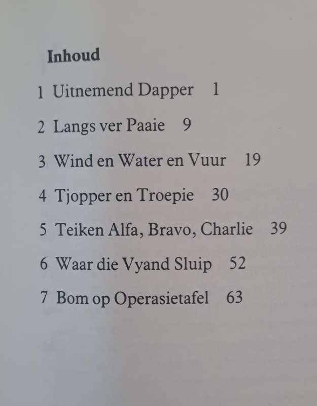Honoris Crux 2 - At van Wyk (Hard cover with dj)