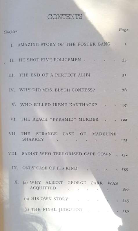 The clues condemn - Benjamin Bennett (Hard cover with no dj)