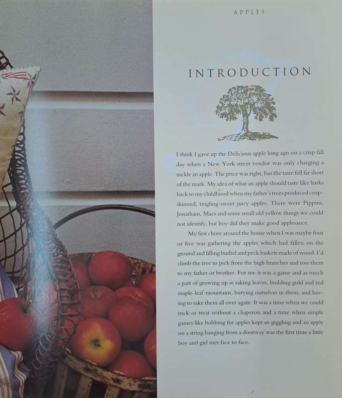 Apples a country garden cookbook - Christopher Idone (Hard cover with dj)