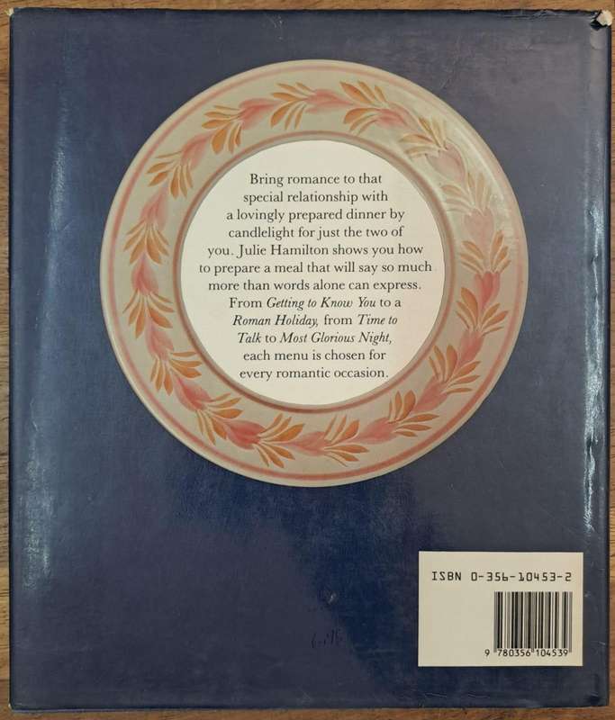 Candlelight dinners romantic meals for two - Julie Hamilton (Hard cover with dj)