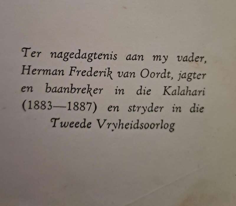 Seuns van die wolke - August van Oordt (Hard cover with no dj)