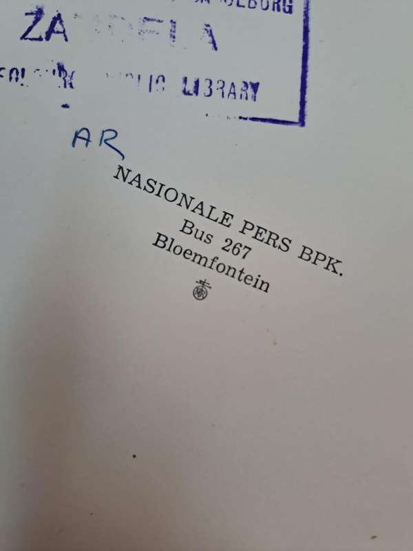Kruispad - C.M. van den Heever (Hard cover with no dj)