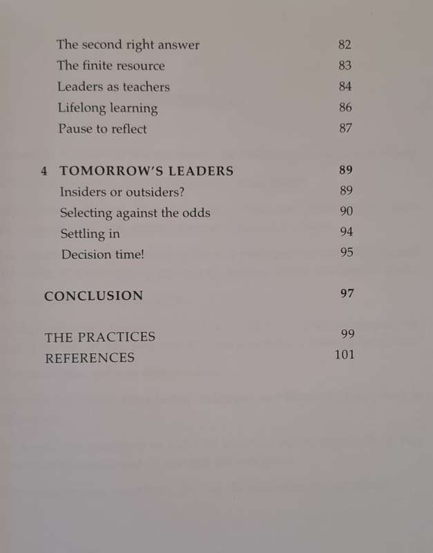 Discovering the essence of leadership - Tony Manning (Paperback)