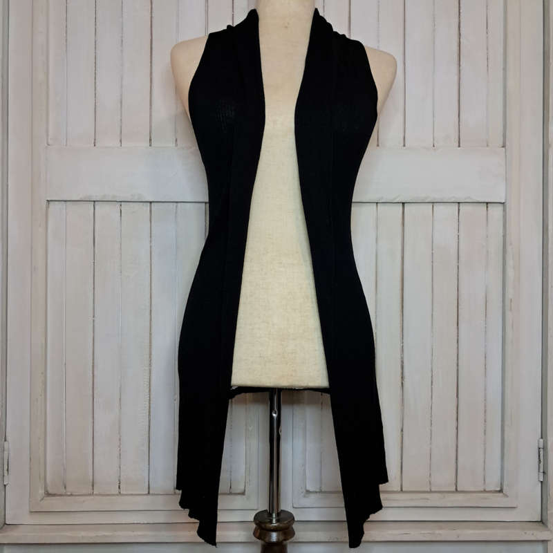 ANN TAYLOR (LOFT) WATERFALL-STYLE SLEEVELESS CARDIGAN/GILET - BLACK