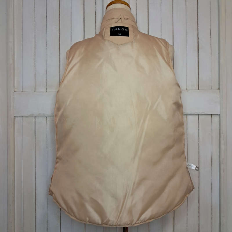 TANGO SLEEVELESS PUFFER JACKET/VEST/GILET - BEIGE