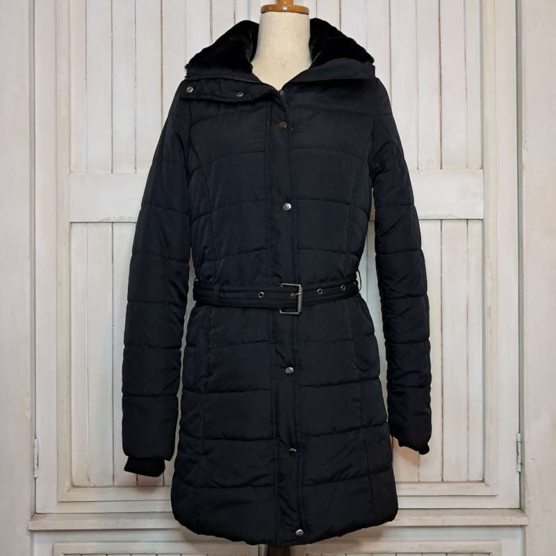 ESMARA LONGER LENGTH PUFFER JACKET - BLACK