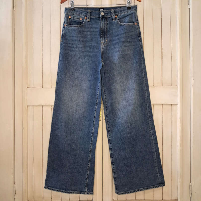 GAP HIGH RISE WIDE-LEG JEANS - MEDIUM INDIGO WASH