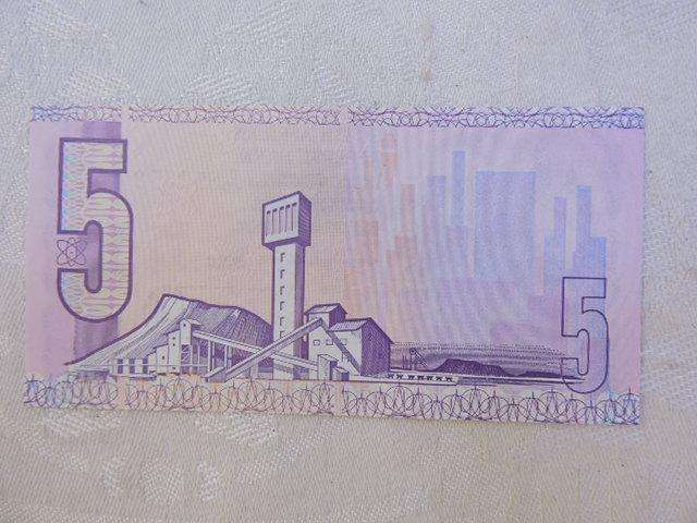 South Africa UNC Five Rand 5 Rand Bank Note  Gerhard de Kock  NO SECURITY STRIP