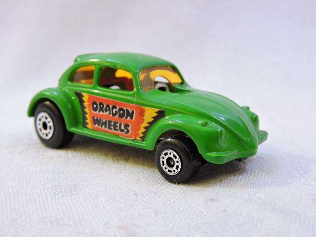 Matchbox VOLKSWAGEN VW BEETLE Dragon Wheels Superfast 43 Mint in Box ( Green ) Like Hot Wheels