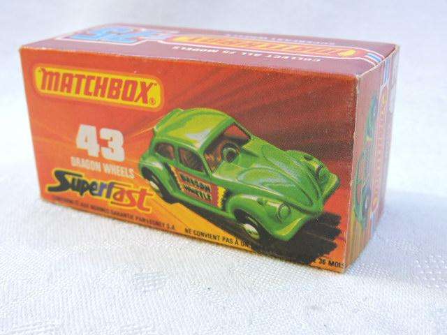 Matchbox VOLKSWAGEN VW BEETLE Dragon Wheels Superfast 43 Mint in Box ( Green ) Like Hot Wheels
