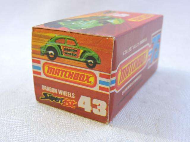 Matchbox VOLKSWAGEN VW BEETLE Dragon Wheels Superfast 43 Mint in Box ( Green ) Like Hot Wheels