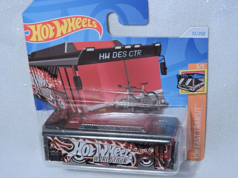 Hot Wheels Ain't Fare Bus ( Red ) TREASURE HUNT