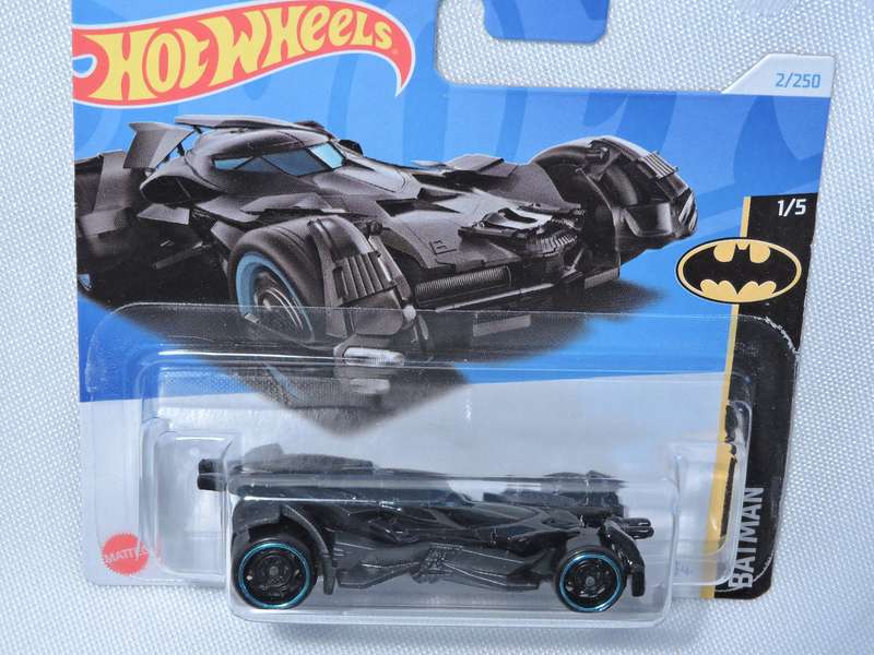 Hot Wheels Batman Batmobile ( Black  ) Short Card