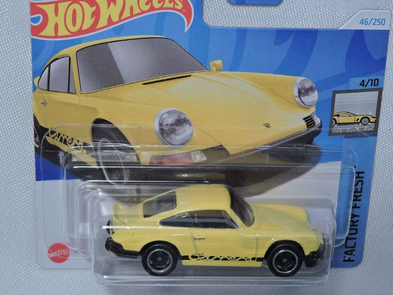 Hot Wheels PORSCHE 911 Carrera RS 2.7 ( Yellow )