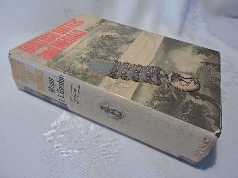 British Battles and Medals book by Major L.L Gordon 5th Edition 1979