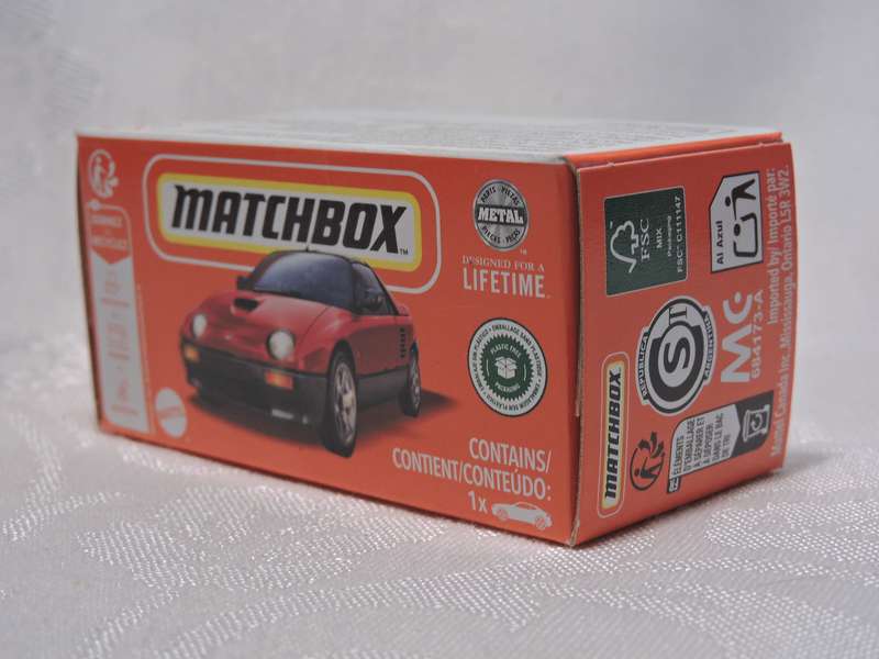 Matchbox MAZDA AUTOZAM AZ-1 Mint in sealed box 24/100 ( Red )  Like Hot wheels