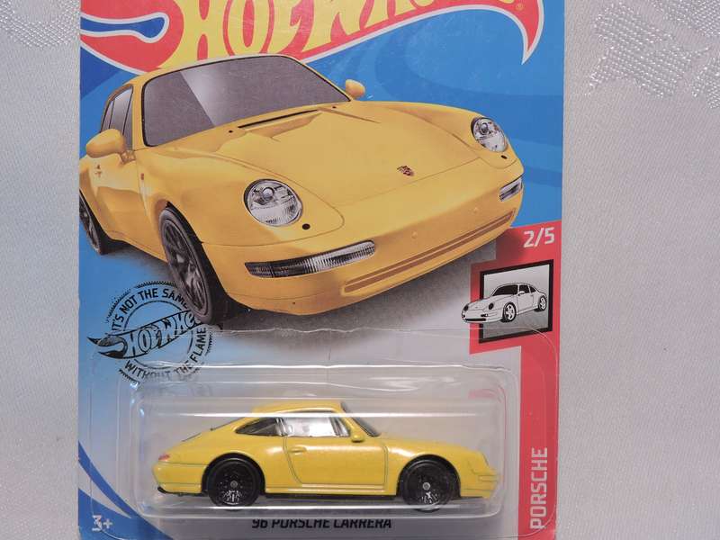 Hot Wheels PORSCHE CARRERA ( Yellow )