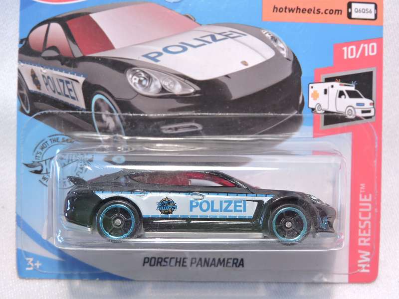 Hot Wheels PORSCHE PANAMERA ( Black Polizei )