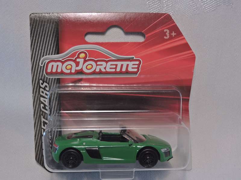 Majorette AUDI R8 CABRIOLET ( Green )  Like Hot Wheels
