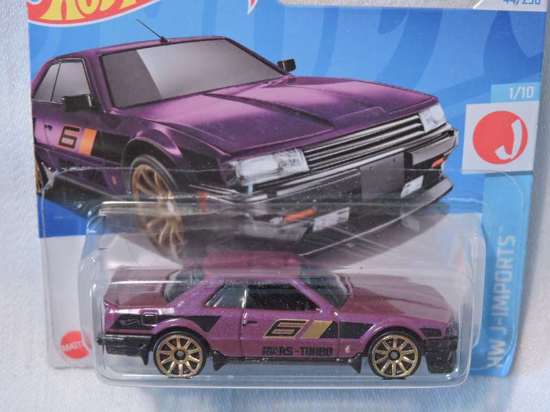 Hot Wheels NISSAN SKYLINE RS  ( Purple ) Like Datsun