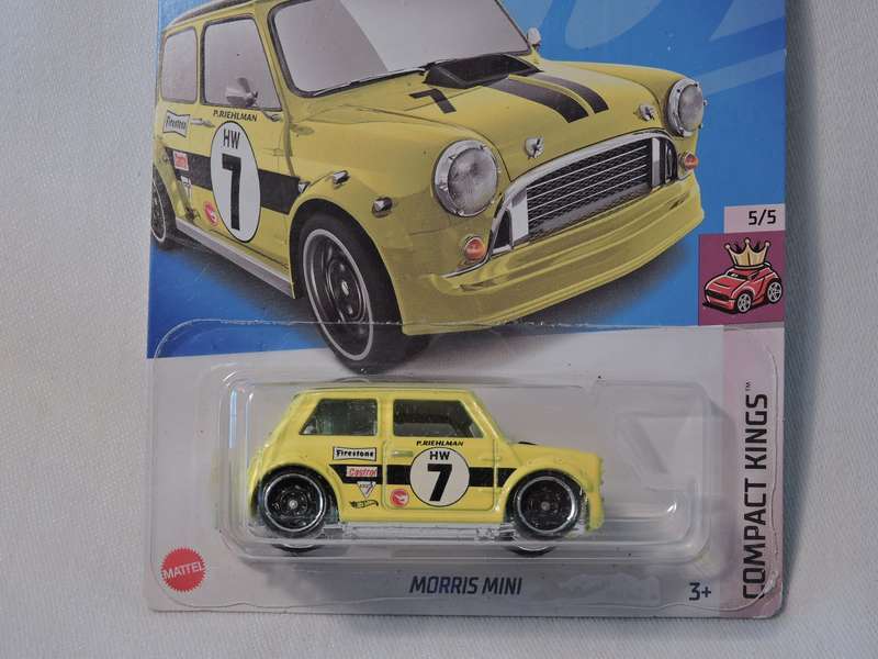 Hot Wheels MORRIS MINI  ( Yellow #7 )  TREASURE HUNT