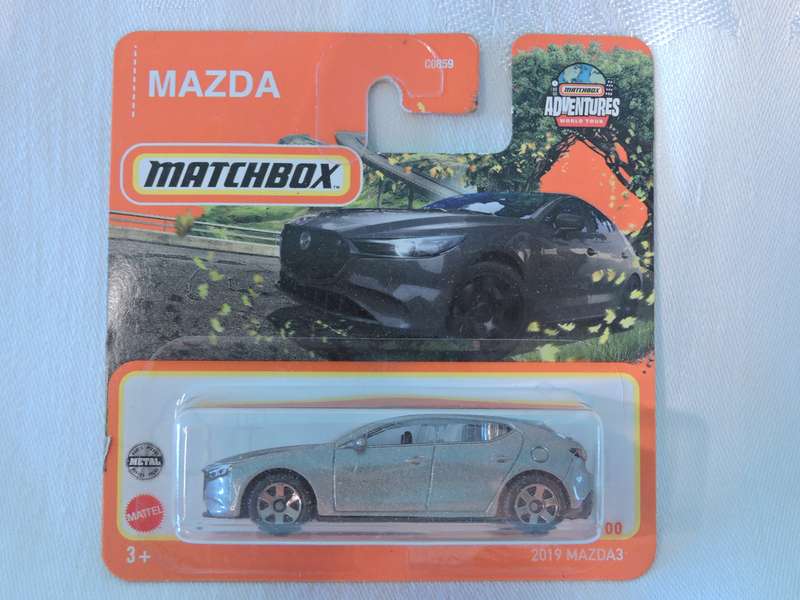 Matchbox MAZDA 3 ( Silver )  Like Hot Wheels