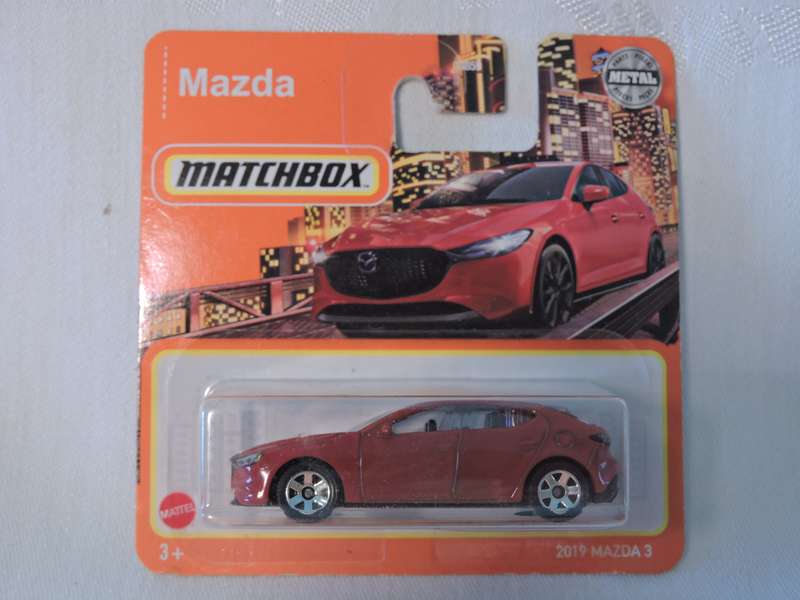 Matchbox MAZDA 3 ( Red )  Like Hot Wheels