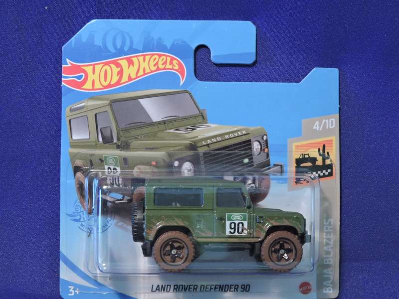 Hot Wheels LAND ROVER DEFENDER 90  ( Green #90 )