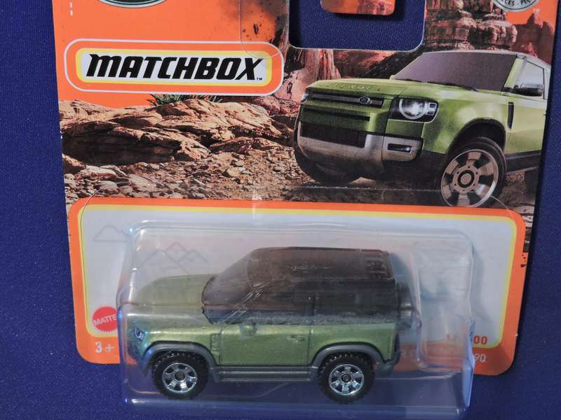 Matchbox LAND ROVER DEFENDER 90 ( Green )  Like Hot Wheels