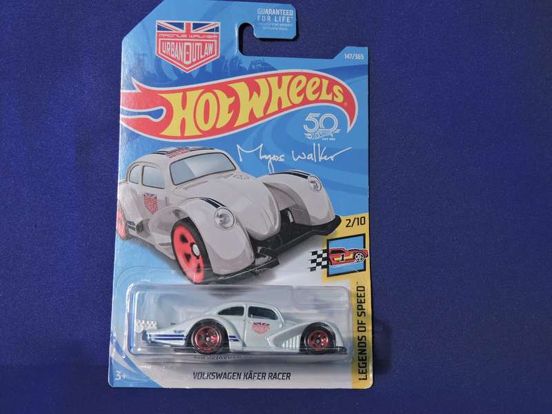 Hot Wheels  VW VOLKSWAGEN BEETLE KAFER RACER ( White - Magnus Walker )